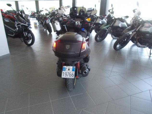 PEUGEOT Metropolis 400 SPORT ABS rif. 24065840 - Foto 3