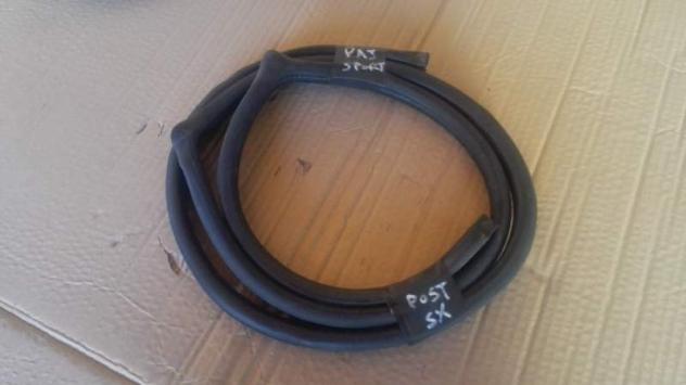 Guarnizione porta posteriore SX Mitsubishi Pajero Sport 2.5 TD