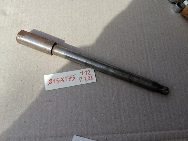 Perno asse ruota anteriore ø15 L175 M12 P1,25