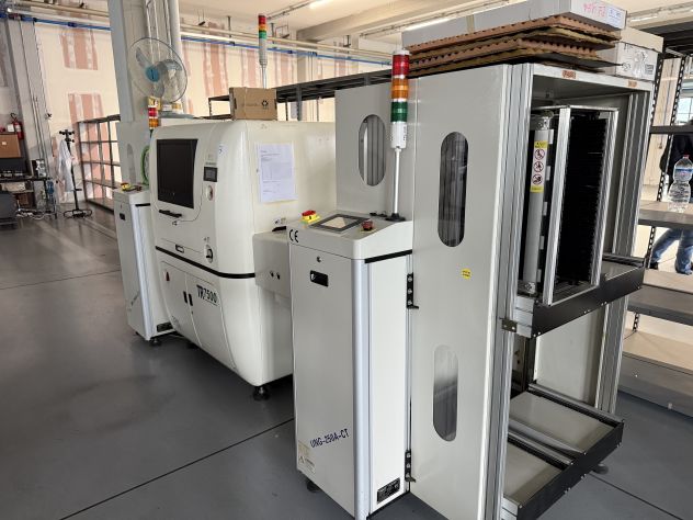 Macchinari e attrezzature per assemblaggio circuiti stampati - Foto 7