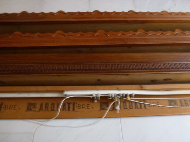 Marca ARQUATI ORIGINALI: Reggi tende, interamente in noce massello,perfettissime - Foto 10