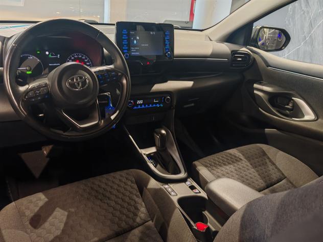 Toyota Yaris Hybrid Business - Foto 10