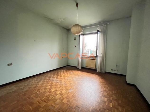 Casa indipendente con ampi spazi e giardino – Zona residenziale di Lurano - Foto 10