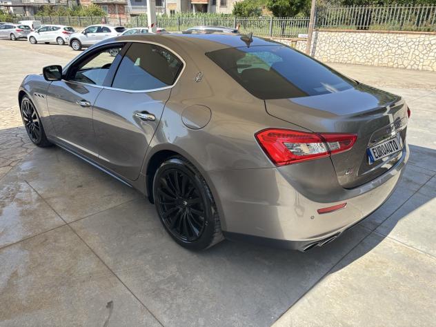 Maserati Ghibli V6 S Q4 - Foto 6