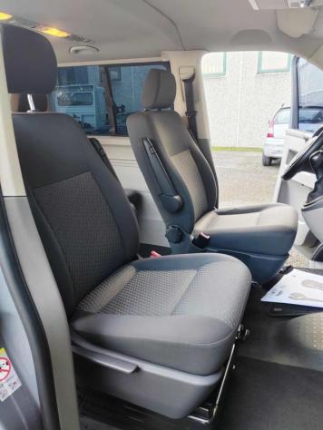 VOLKSWAGEN Caravelle 2.0 BiTDI 180CV DSG PC Comfortline rif. 23900533 - Foto 9