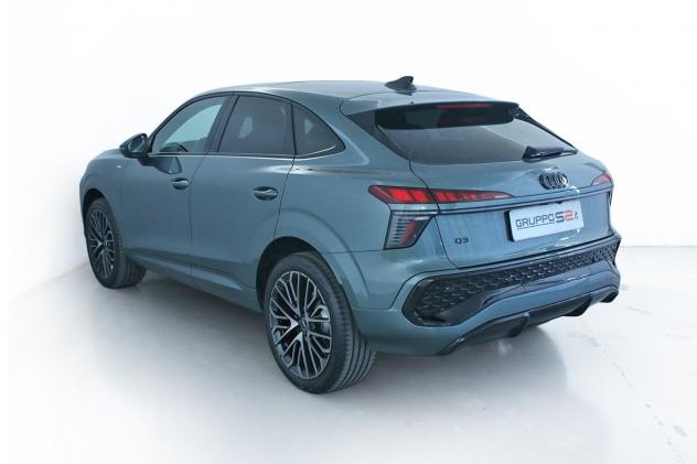 Audi Q3 Sportback TFSI 150 cv S tronic S Line Edition Cerchi in lega da 20'' Audi Sport/ Pacchetto look nero/Pacchetto Tech PRO/Tetto panoramico in v - Foto 6