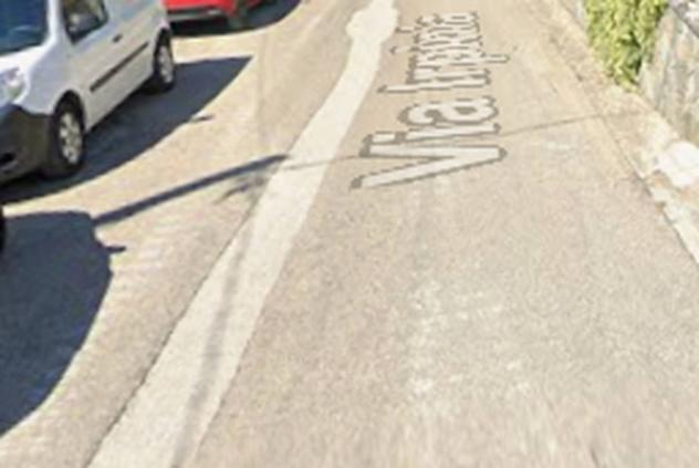 Immobile in asta di 210 m² con più di 5 locali in vendita a San Nicola Baronia - Foto 8