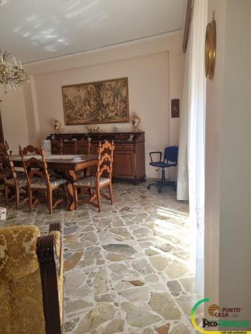 Monreale, adiacenze piazza,vendesi 4 vani, buono stato, panoramico - Foto 4