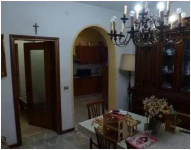 Immobile in asta di 274 m² con più di 5 locali e box auto in vendita a Roverbella - Foto 15