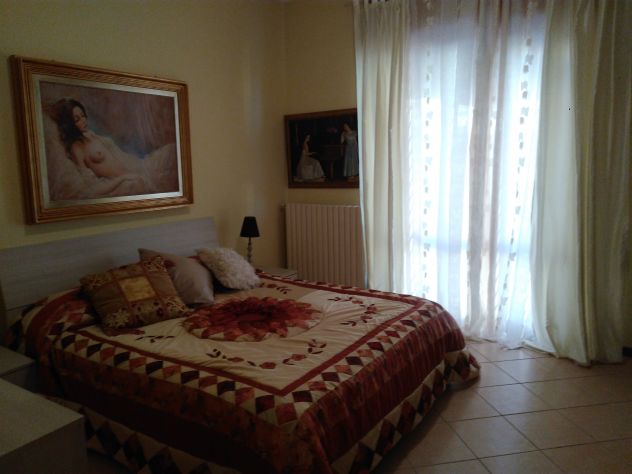 CAMERE DOPPIE USO SINGOLA IN ATTICO PER TRASFERTISTI BREVI PERIODI - Foto 5