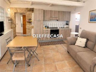 A1667 - In affitto a Marsala in centro storico casa arredata