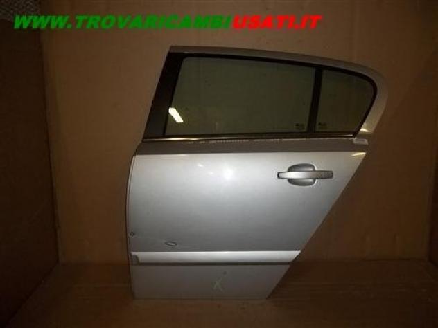 PORTA POST.S. ARGENTO C/ALZ. OPEL ASTRA (A04) 5p / SW  Carrozzeria  Lamierati esterni  Porte  Porta post. sx. OPEL - ASTRA H - 01-02-2004 - 01-10-2010