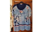 maglia donna con fantasia floreale
