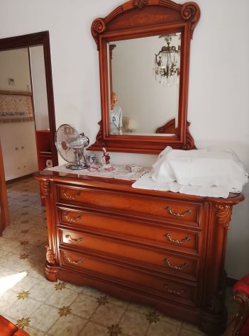 Camera da letto completa in stile classico in legno massello - Foto 2