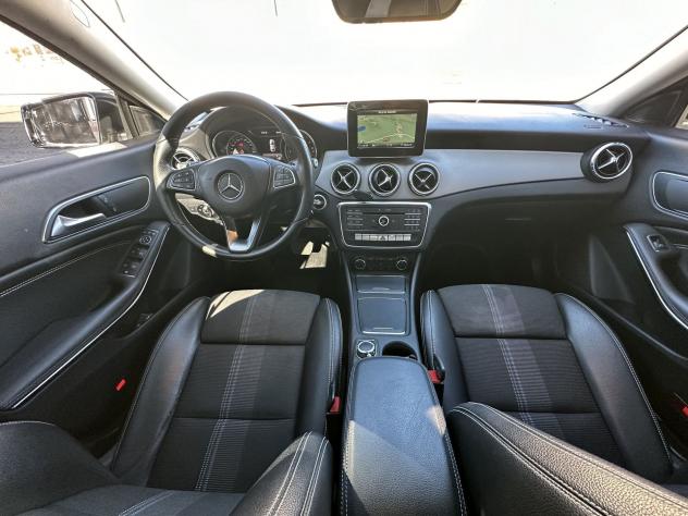Mercedes-Benz CLA CLA 200 d Automatic 4Matic Premium - Foto 10