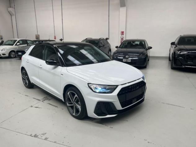 AUDI A1 SPB 30 TFSI S tronic Identity Black S-Line Km 0 rif. 24066652