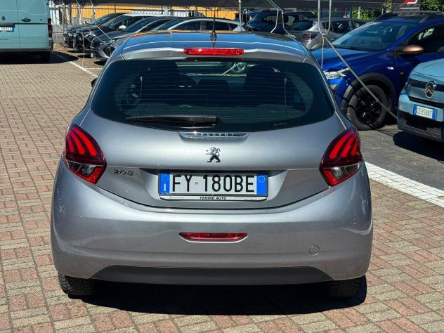 Peugeot 208 I 2015 5 Porte 1.2 PureTech 82cv Active S&S neopatent - Foto 10