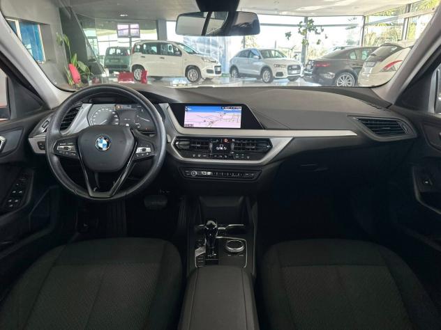BMW 116d ADVANTAGE auto - Foto 5