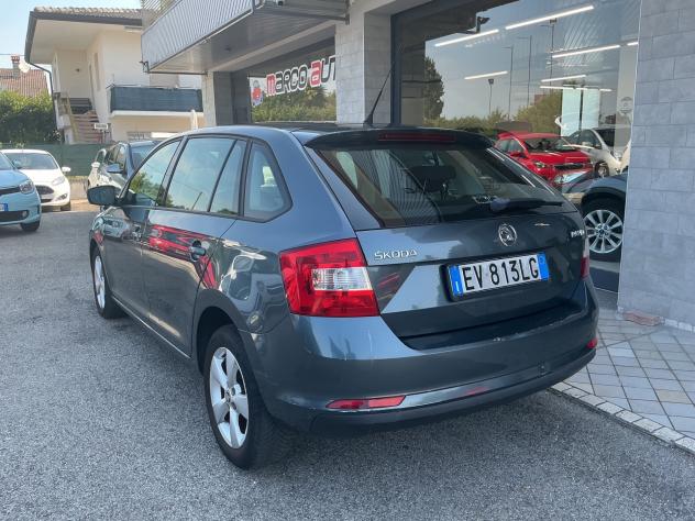 Skoda Rapid 1.6 Diesel Neopatentati - Foto 3