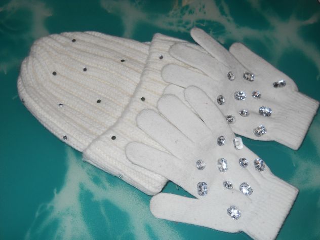 Stock di cappelli + guanti - Foto 10