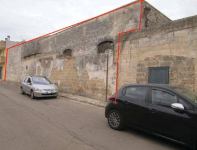 Immobile in asta di 692 m² con più di 5 locali in vendita a Squinzano - Foto 9