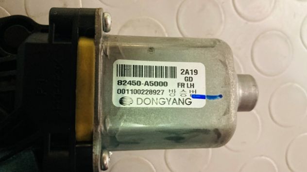 Motorino alzacristallo anteriore SX Hyundai I30 del 2012 (82450-A5000) - Foto 3