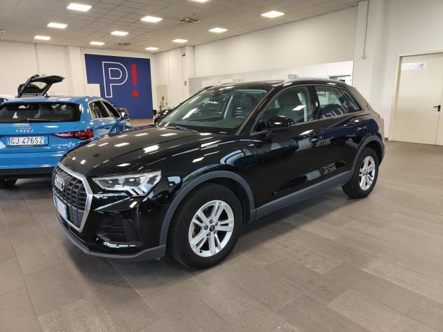 Audi Q3 35 TDI Navi Adaptive Cruise Lane Assist Fari LED