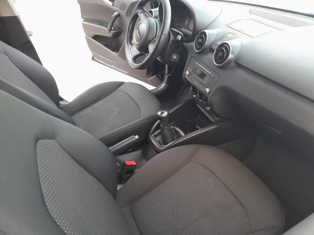 Audi A1 1.6 TDI 116 CV Sport - Foto 9