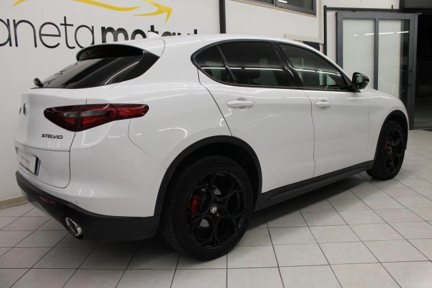 Alfa Romeo Stelvio 2.2 Turbodiesel 210 CV AT8 Q4 Super - Foto 3