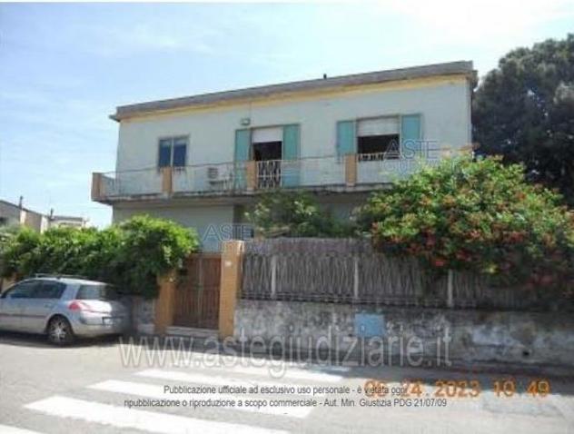 IMMOBILI-IMMOBILE RESIDENZIALE-Via Cagliari n. 38