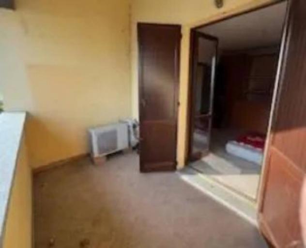 Immobile in asta di 138 m² con più di 5 locali e box auto in vendita a Sartirana Lomellina - Foto 11