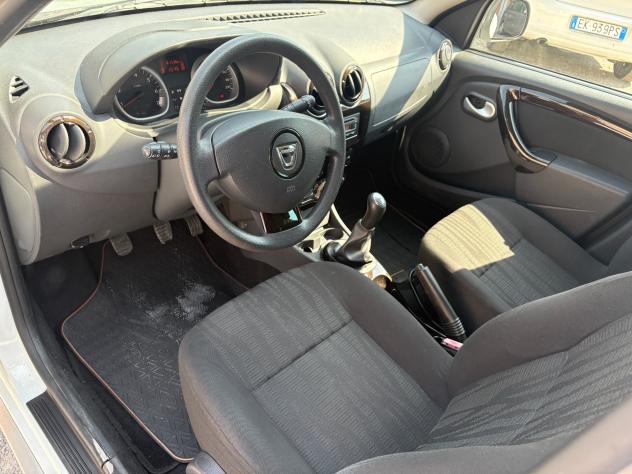 Dacia Duster 1.6 Benzina -Unico proprietario - Foto 10