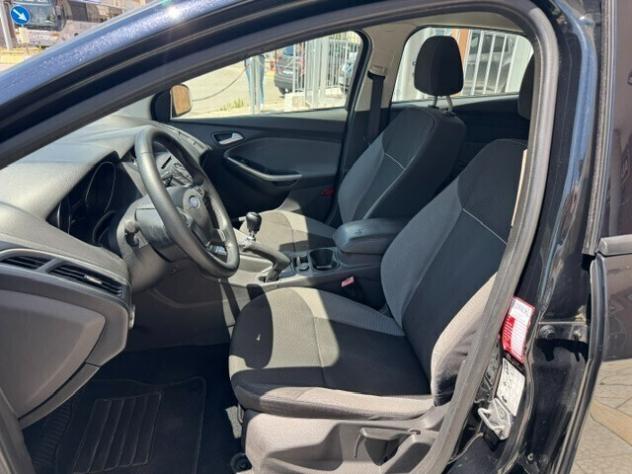 Ford Focus 1.6 TDCi 115 CV Business - Foto 9