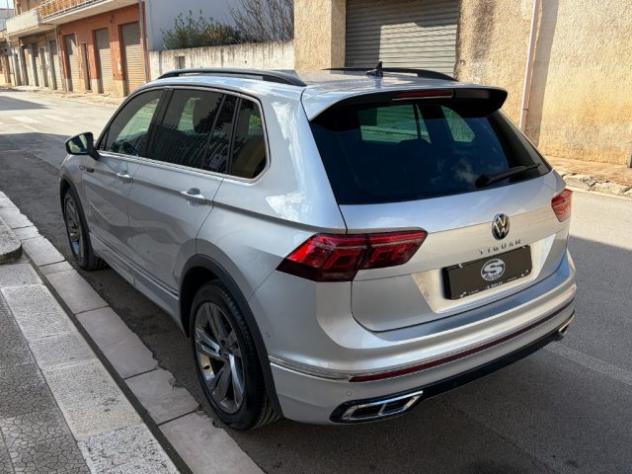 VOLKSWAGEN Tiguan 2.0TDI 150 DSG R-Line *69000KM* rif. 23795731 - Foto 6