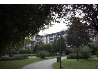CAMERE IN APPARTAMENTO CONDIVISO BICOCCA-NIGUARDA