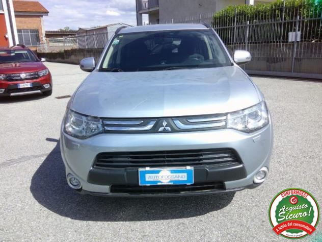 MITSUBISHI Outlander 2.2 DI-D 4WD Instyle 7p. rif. 23780930 - Foto 7