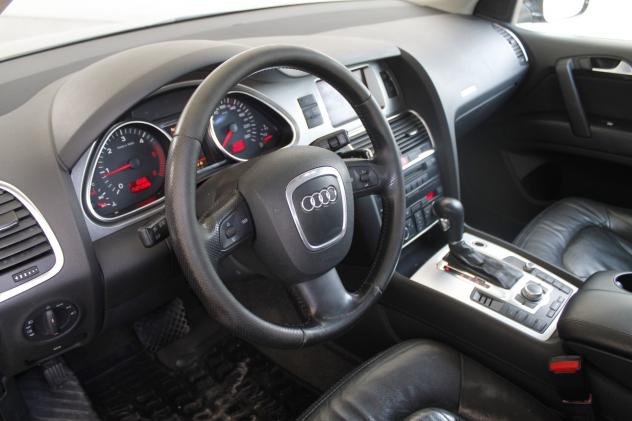 Audi Q7 3.0 V6 TDI 233CV quattro tiptronic - Foto 8