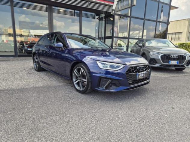 AUDI A4 Avant 35 TDI/163 CV S tronic S line edition rif. 23551931 - Foto 2