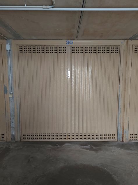 Garage in Viale Mazzini a pochi metri dalla stazione e dalla spiaggia - Foto 2