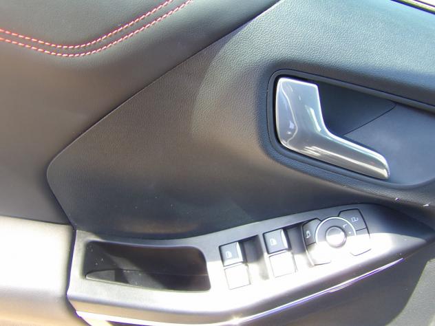 Ford Puma Puma 1.0 EcoBoost 125 CV S&S aut. ST-Line X - Foto 8
