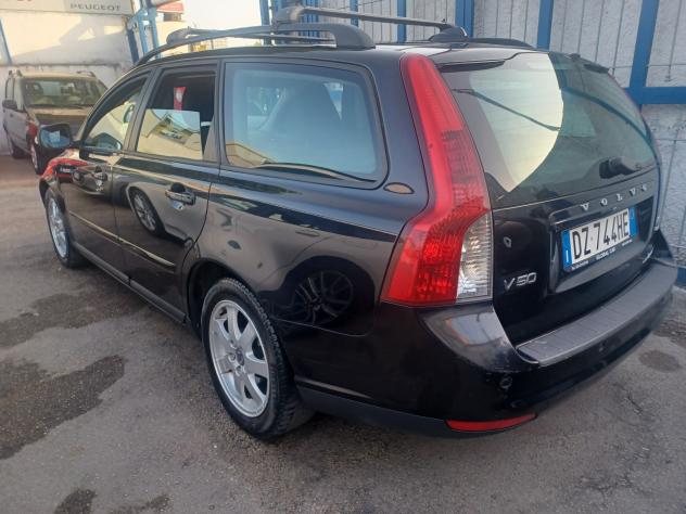 Volvo V50 1.6 D POLAR UNICO PROPRIETARIO - Foto 3