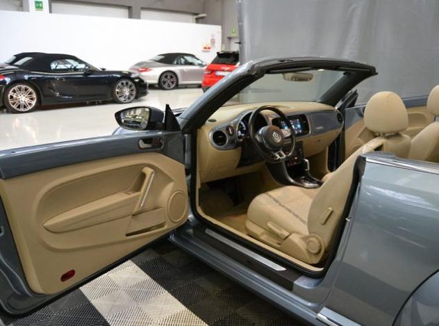 VOLKSWAGEN Maggiolino Cabrio 1.2 TSI DSG Design BMT rif. 24199144 - Foto 2