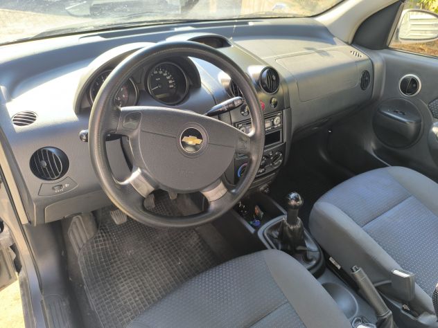 Chevrolet Kalos 1.2 GPL – economica, sincera e senza sorprese - Foto 2