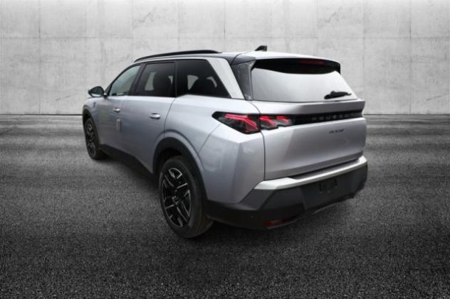 PEUGEOT 5008 Hybrid 145 e-DCS6 GT rif. 23759170 - Foto 2