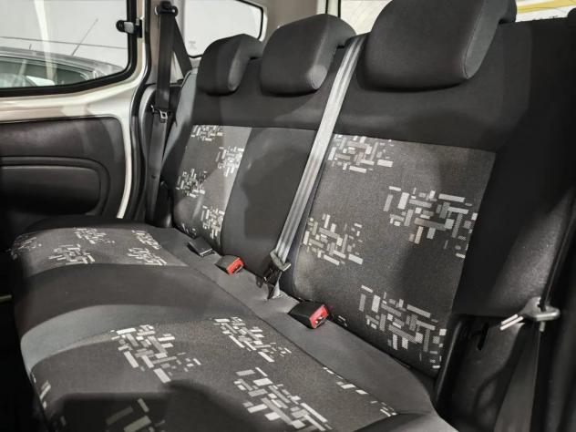 Fiat Qubo Benzina Metano Neopatentati - Foto 9