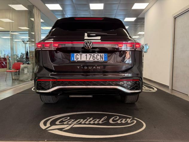 Volkswagen Tiguan 2.0 TDI 150 CV SCR DSG R-Line - Foto 7