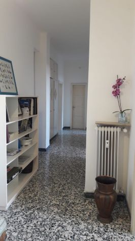 Zona san Vito, stanza singola per studentessa - Foto 5