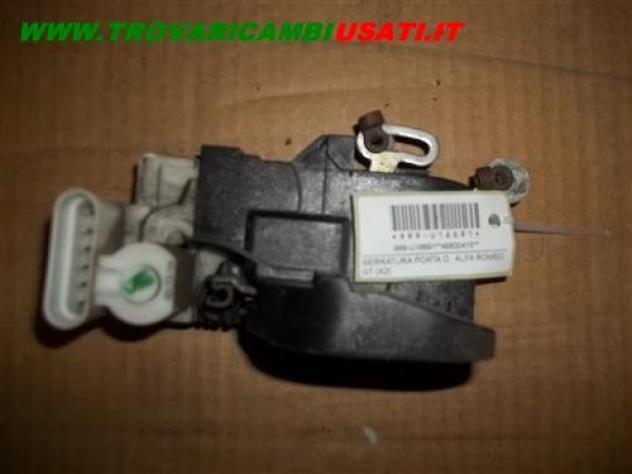 SERRATURA PORTA D. ALFA ROMEO GT (X2)  Carrozzeria  Lamierati esterni  Porte  Serratura porta a ALFA ROMEO - 147 - 01-08-2000 - 01-10-2004, ALFA ROMEO