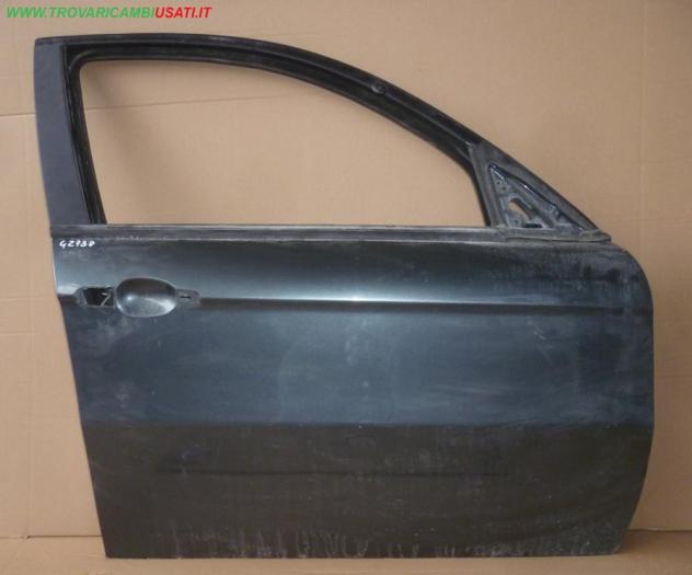 PORTA ANT.D. GRIGIO MEDIO MET. (No alz. No Serr. No Maniglia)  Carrozzeria  Lamierati esterni  Porte  Porta ant. dx. ALFA ROMEO - 147 - 01-08-2000 - 0
