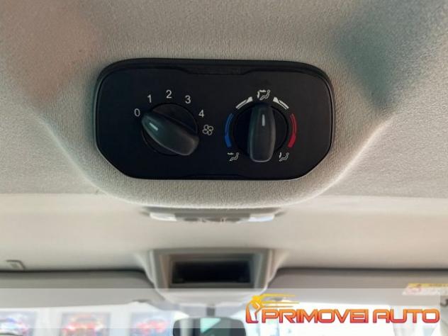FORD Transit Custom 310 2.0 TDCi 130 Combi Entry rif. 19222617 - Foto 6